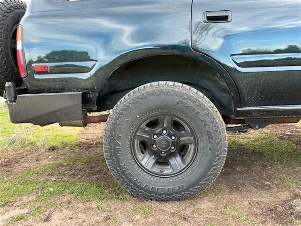 1997 Lexus LX 1st Gen - Image 8 of 20