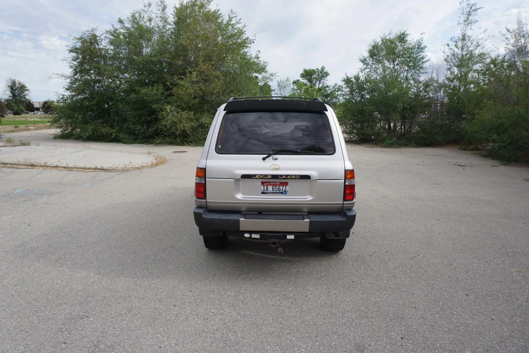 1997 Lexus LX 1st Gen - Image 10 of 31