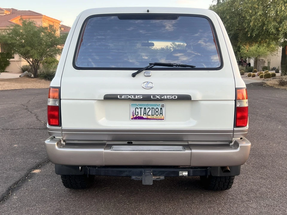 1997 Lexus LX 1st Gen - Image 13 of 31