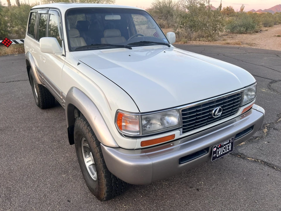 1997 Lexus LX 1st Gen - Image 7 of 31
