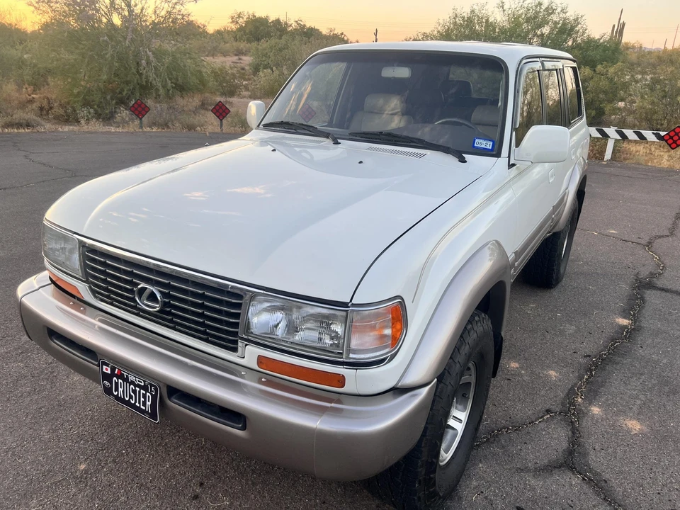 1997 Lexus LX 1st Gen - Image 3 of 31