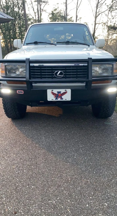 1997 Lexus LX 1st Gen - Image 25 of 31