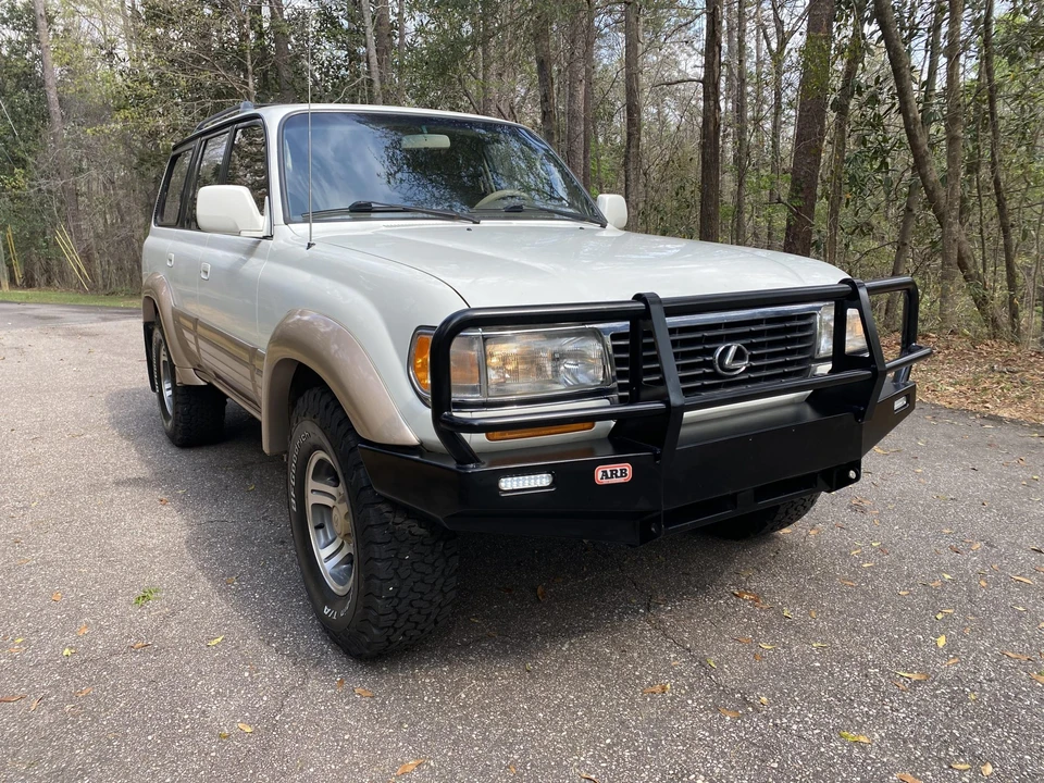 1997 Lexus LX 1st Gen - Image 14 of 31