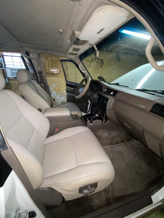 1997 Lexus LX 1st Gen - Image 30 of 31