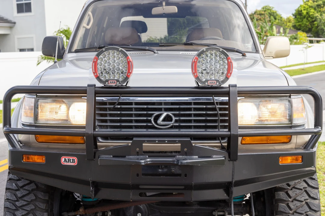 1997 Lexus LX 1st Gen - Image 9 of 31