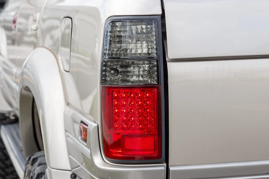 1997 Lexus LX 1st Gen - Image 13 of 31