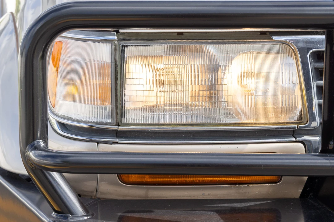 1997 Lexus LX 1st Gen - Image 10 of 31