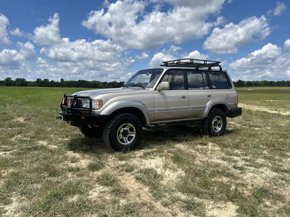 1997 Lexus LX 1st Gen - Image 2 of 31
