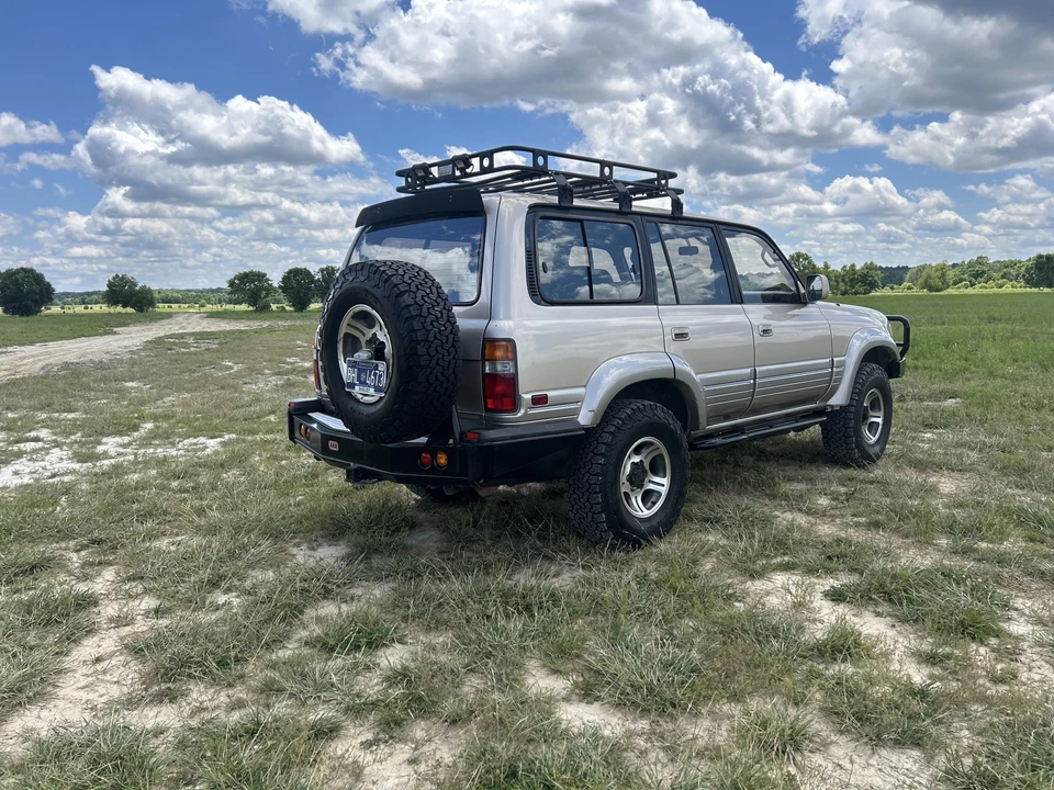1997 Lexus LX 1st Gen - Image 6 of 31