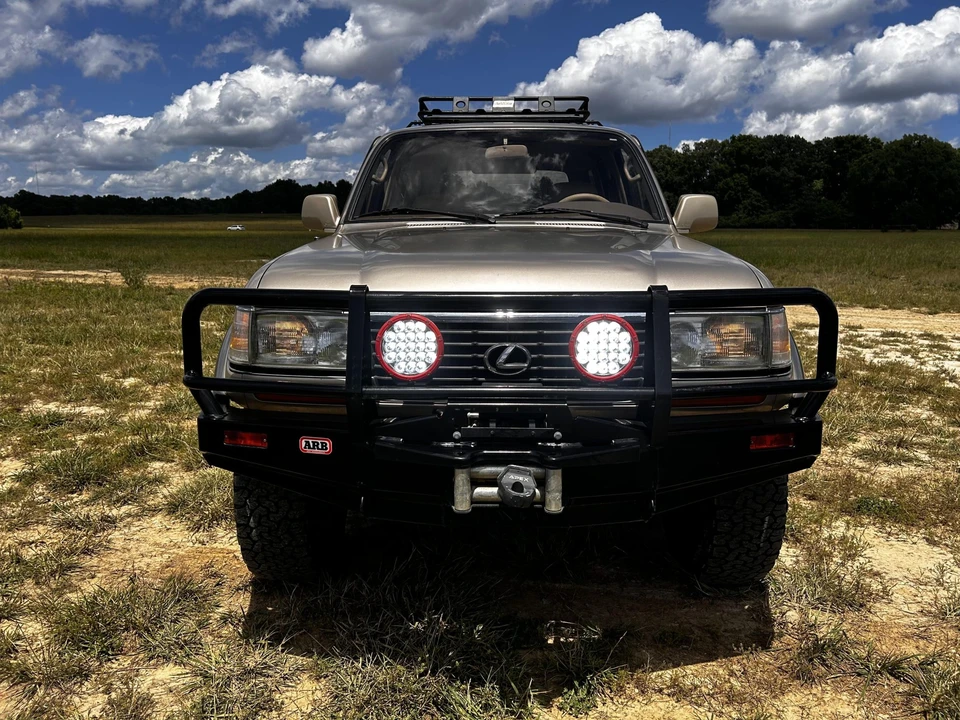 1997 Lexus LX 1st Gen - Image 12 of 31
