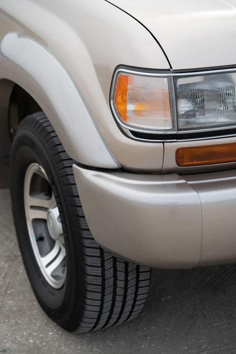 1997 Lexus LX 1st Gen - Image 14 of 31