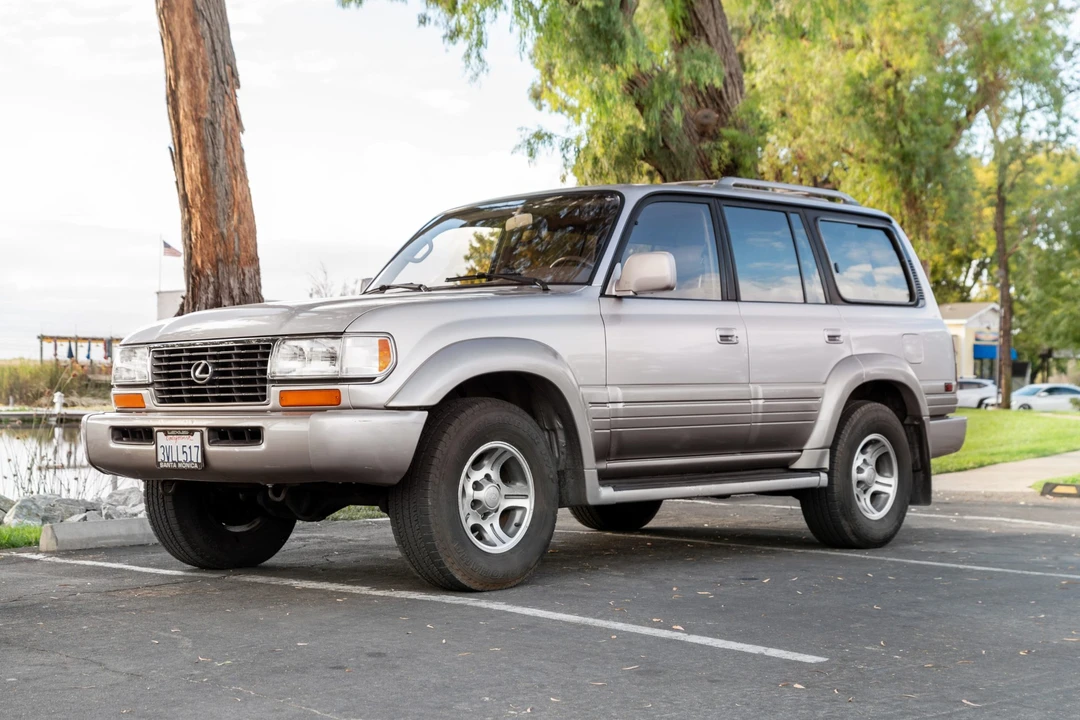 1997 Lexus LX 1st Gen - Image 2 of 31