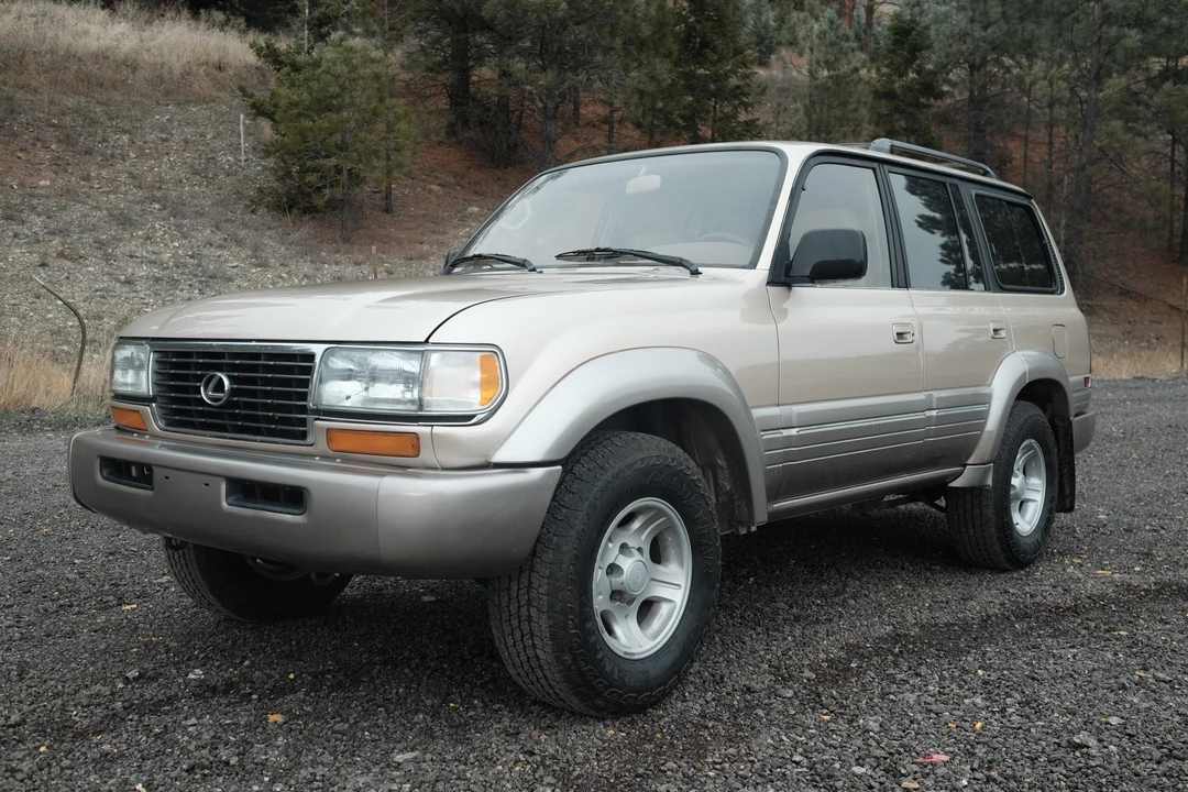 1997 Lexus LX 1st Gen - Image 2 of 31