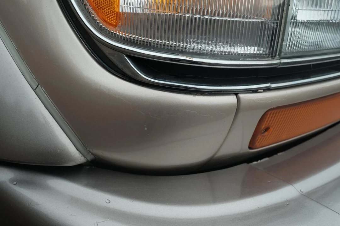 1997 Lexus LX 1st Gen - Image 24 of 31