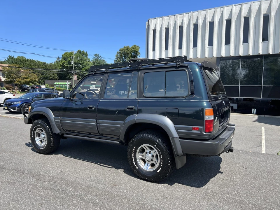 1997 Lexus LX 1st Gen - Image 10 of 31