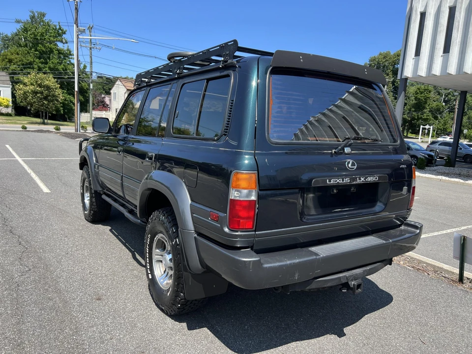 1997 Lexus LX 1st Gen - Image 9 of 31