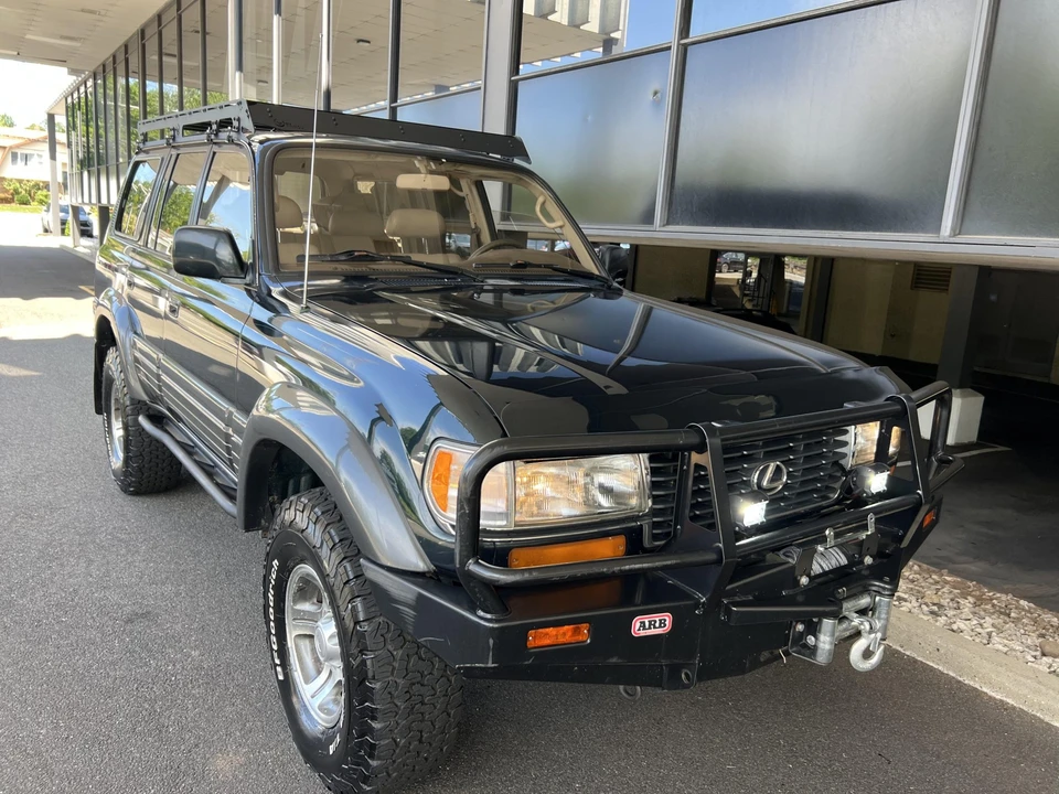 1997 Lexus LX 1st Gen - Image 19 of 31