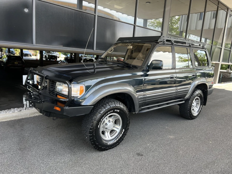1997 Lexus LX 1st Gen - Image 14 of 31