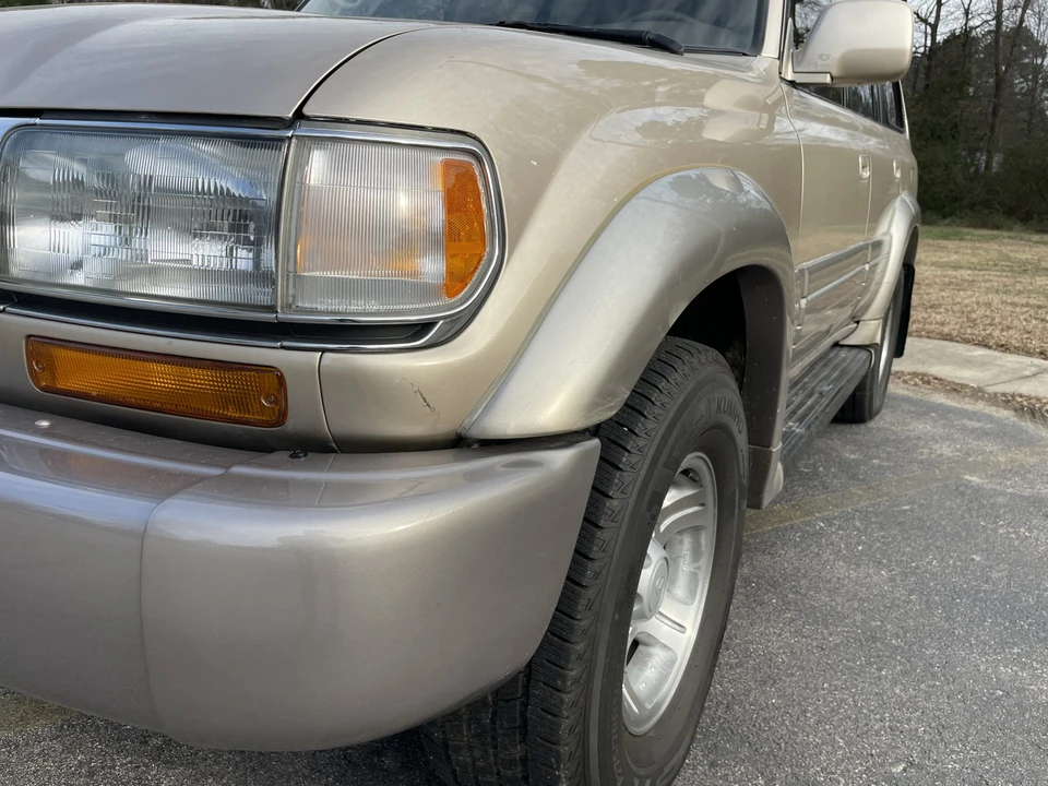 1997 Lexus LX 1st Gen - Image 13 of 31