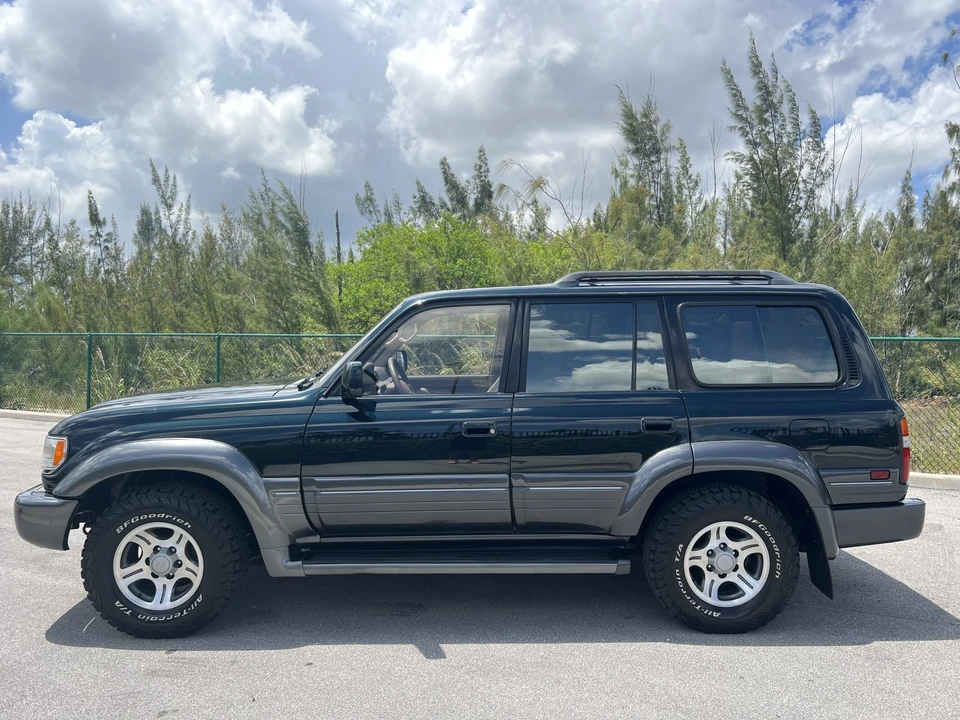 1997 Lexus LX 1st Gen - Image 2 of 31