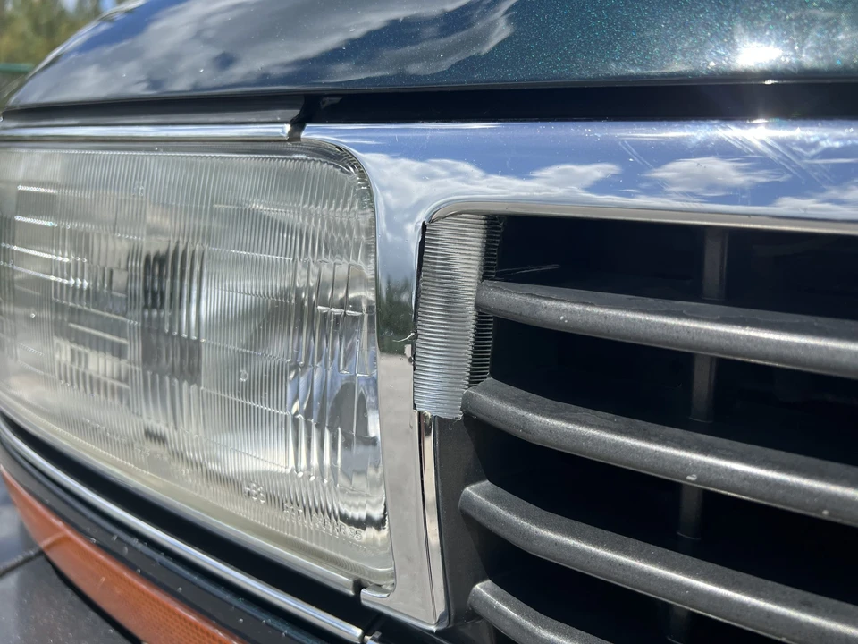 1997 Lexus LX 1st Gen - Image 15 of 31