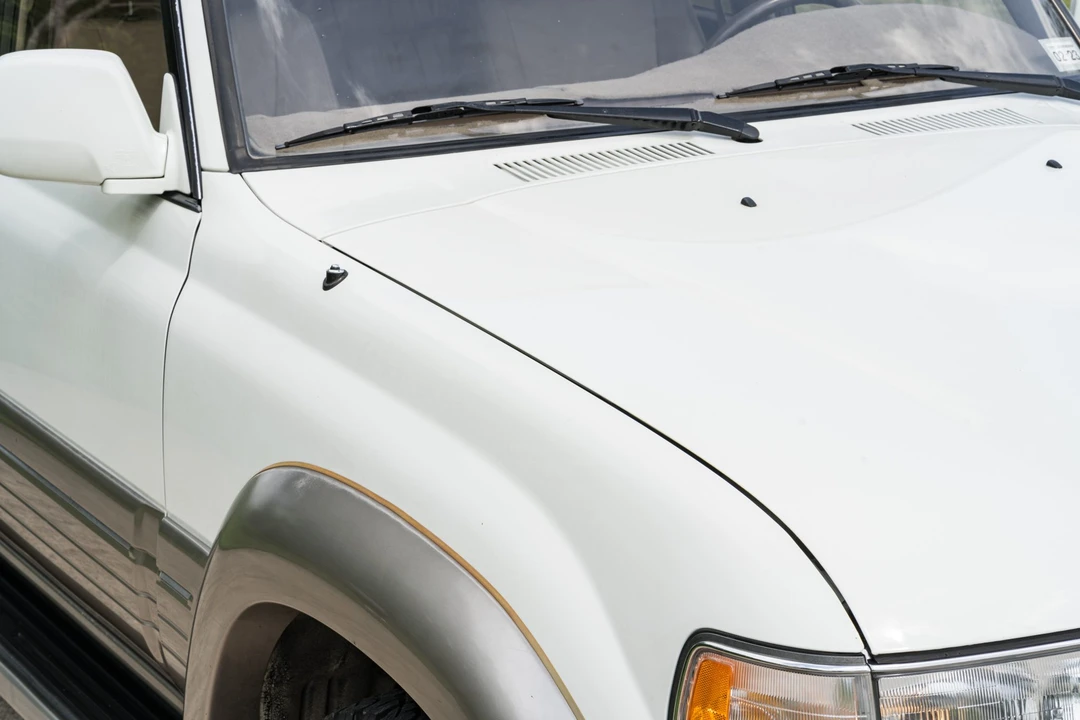 1997 Lexus LX 1st Gen - Image 24 of 31