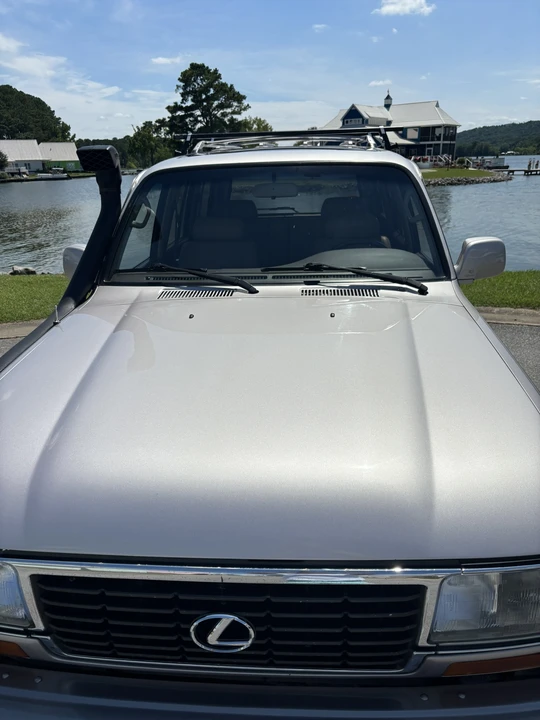 1997 Lexus LX 1st Gen - Image 28 of 31