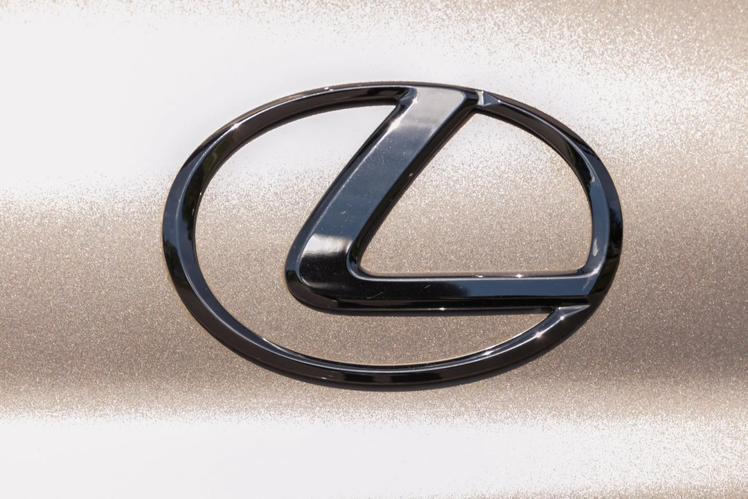 1997 Lexus LX 1st Gen - Image 31 of 31