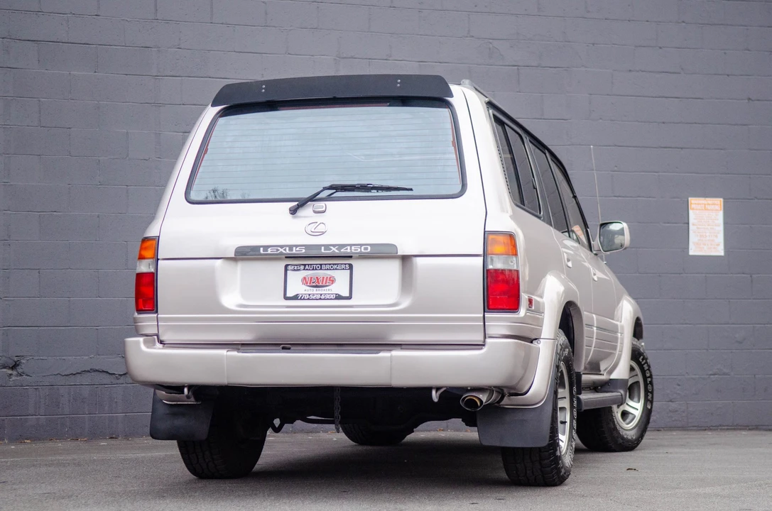 1997 Lexus LX 1st Gen - Image 30 of 31