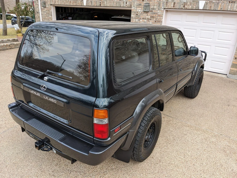1997 Lexus LX 1st Gen - Image 24 of 31