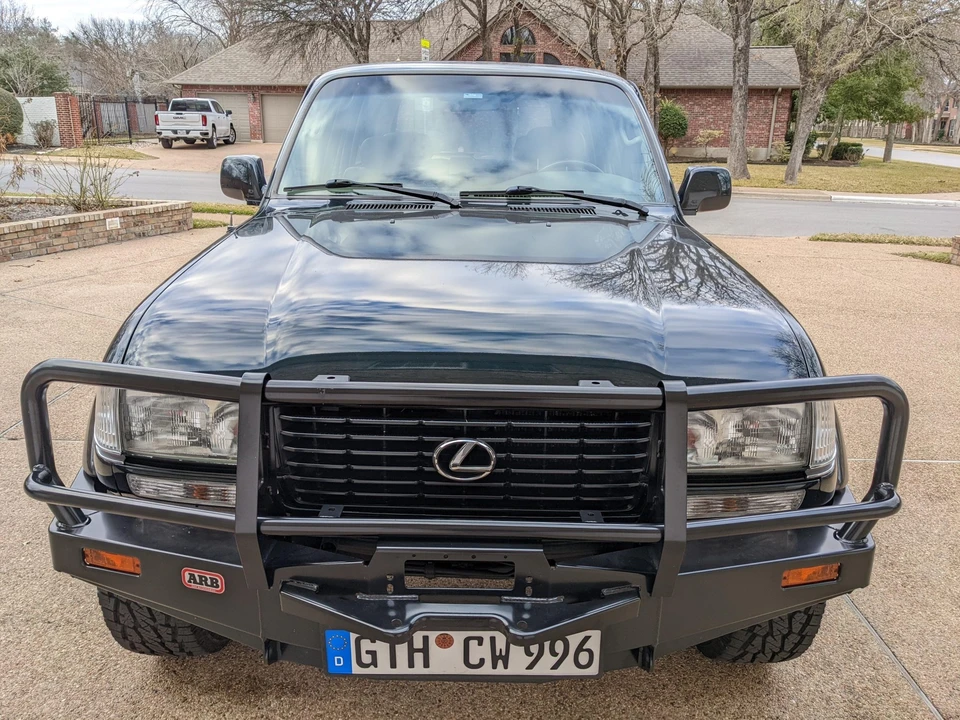 1997 Lexus LX 1st Gen - Image 3 of 31