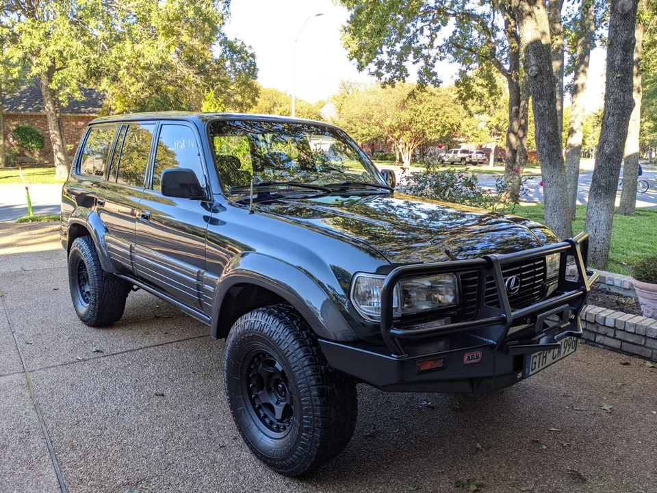 1997 Lexus LX 1st Gen - Image 10 of 31