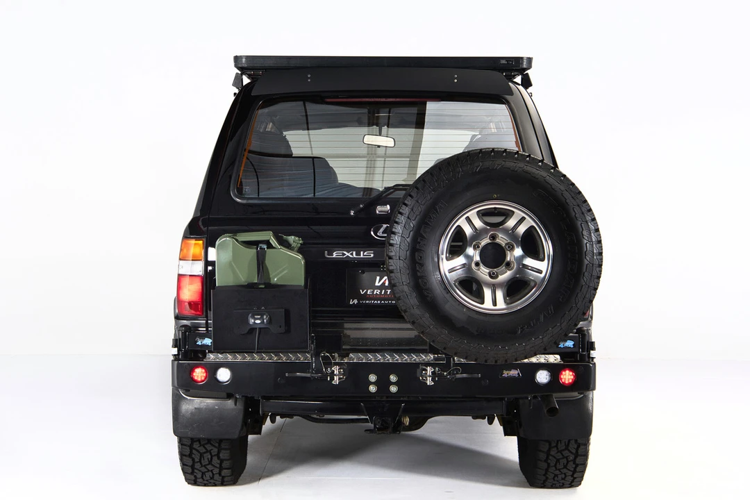 1997 Lexus LX 1st Gen - Image 5 of 31