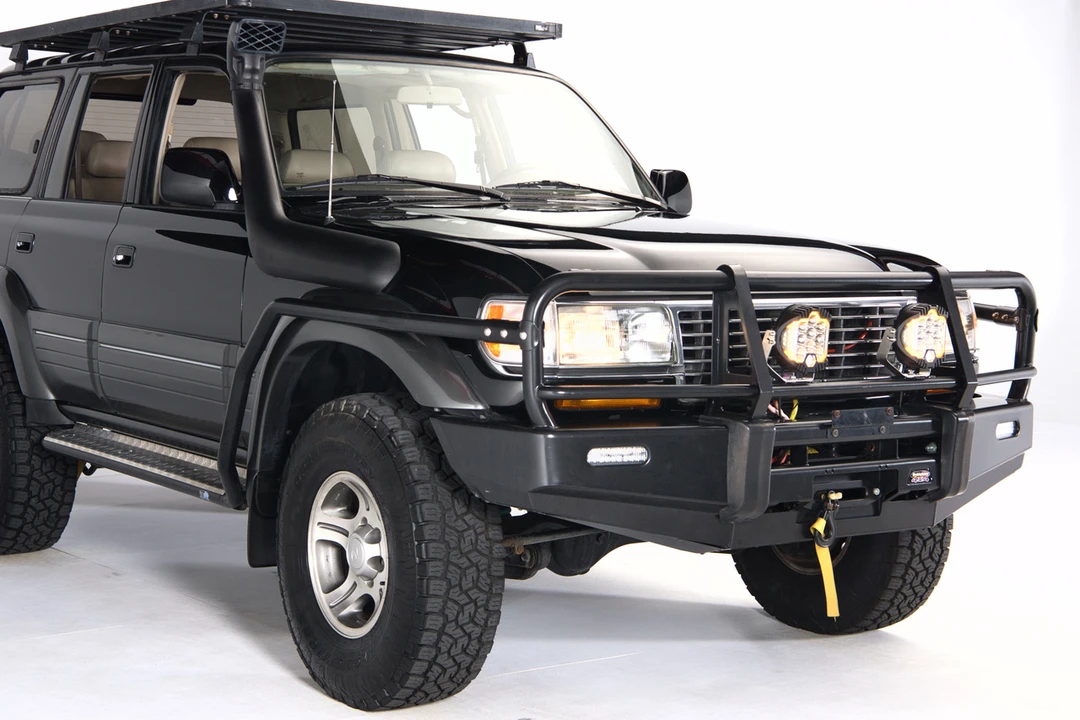 1997 Lexus LX 1st Gen - Image 17 of 31