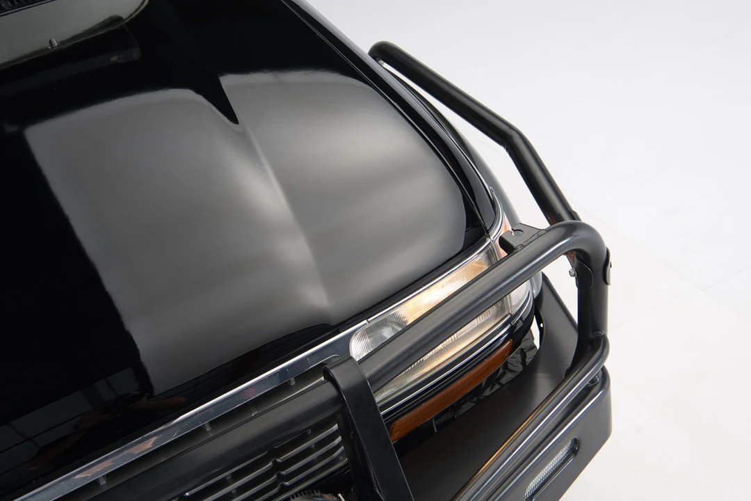 1997 Lexus LX 1st Gen - Image 19 of 31