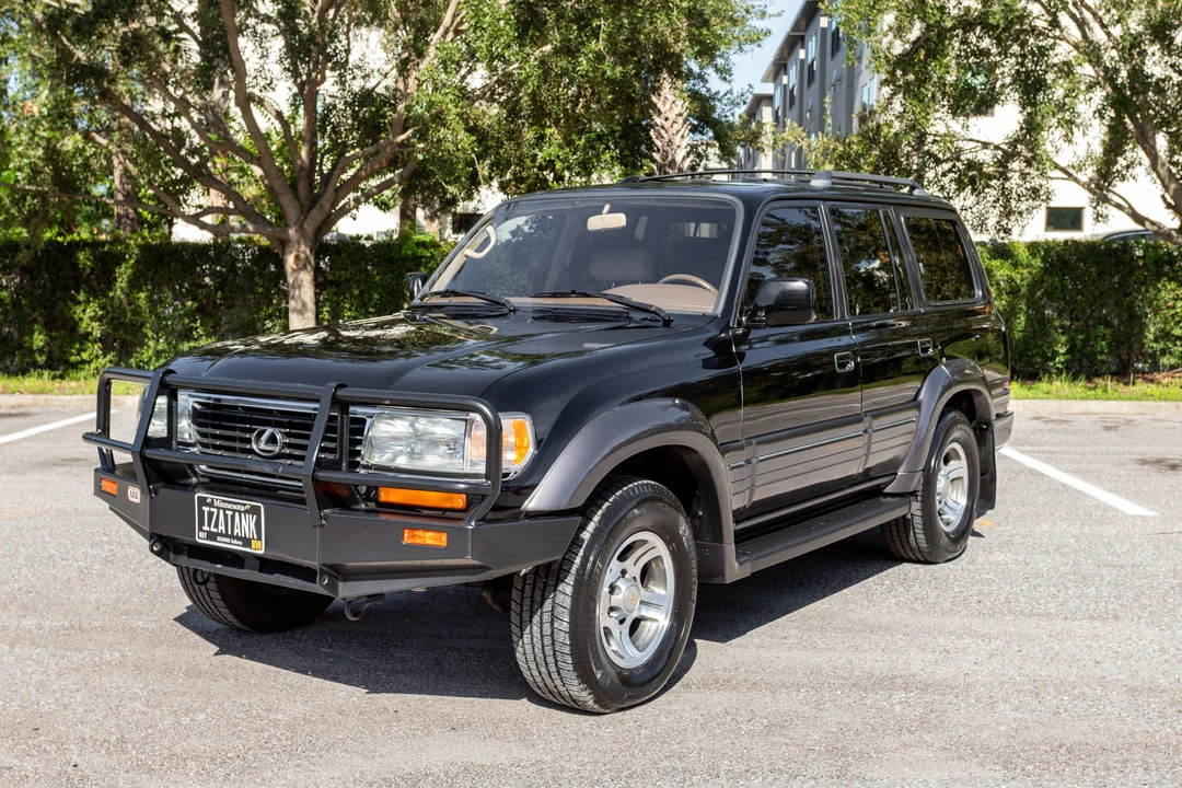 1997 Lexus LX 1st Gen - Image 2 of 31