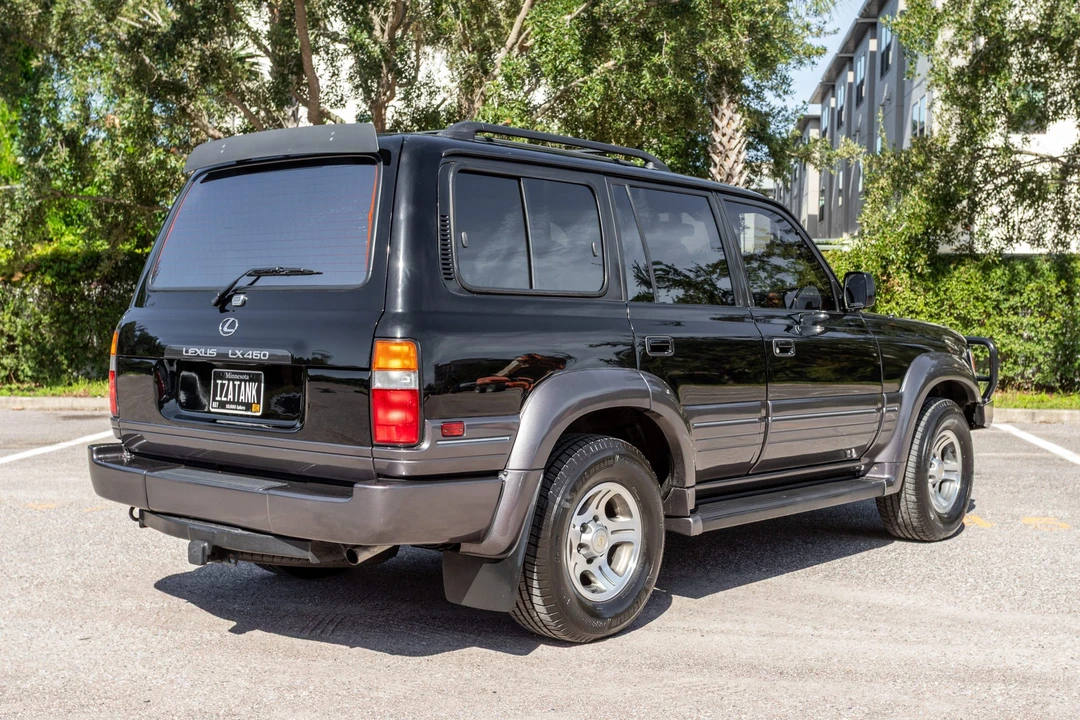 1997 Lexus LX 1st Gen - Image 7 of 31