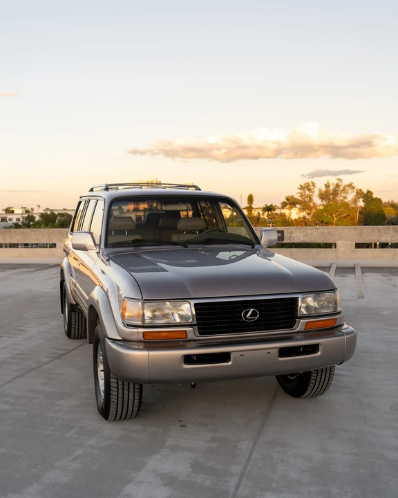 1997 Lexus LX 1st Gen - Image 2 of 31