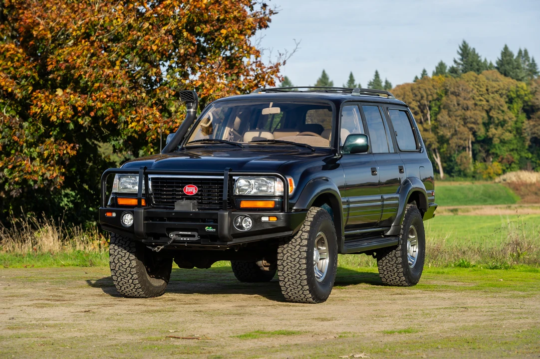 1997 Lexus LX 1st Gen - Image 2 of 31