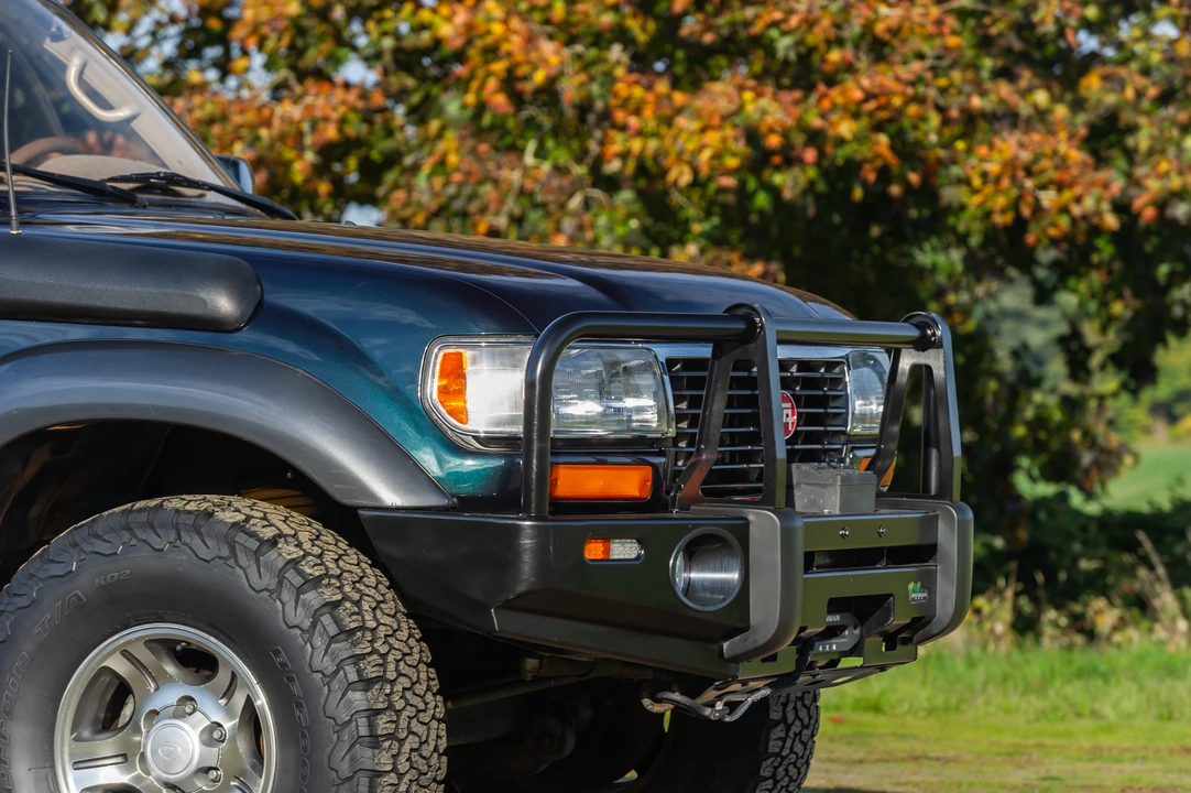 1997 Lexus LX 1st Gen - Image 30 of 31