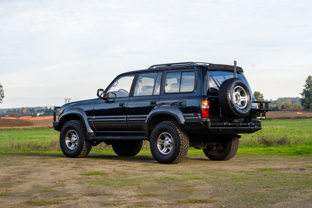 1997 Lexus LX 1st Gen - Image 8 of 31