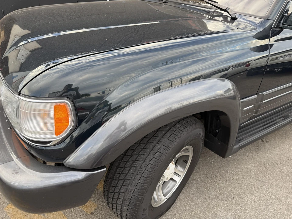 1997 Lexus LX 1st Gen - Image 19 of 31