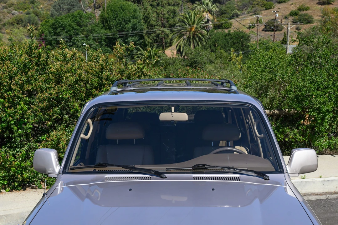 1997 Lexus LX 1st Gen - Image 22 of 31