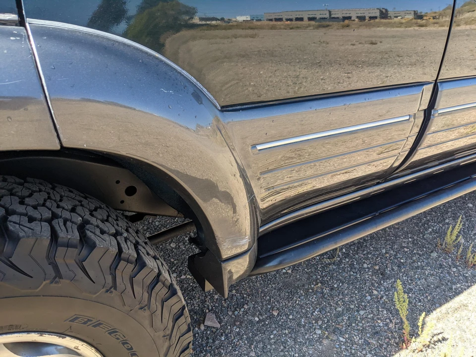1997 Lexus LX 1st Gen - Image 13 of 31