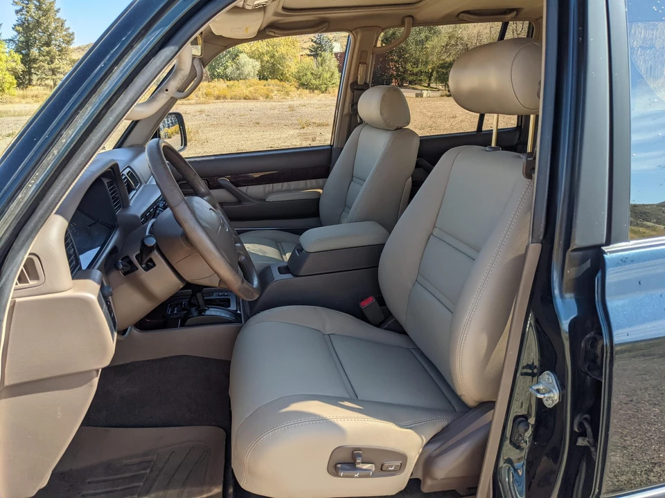 1997 Lexus LX 1st Gen - Image 19 of 31