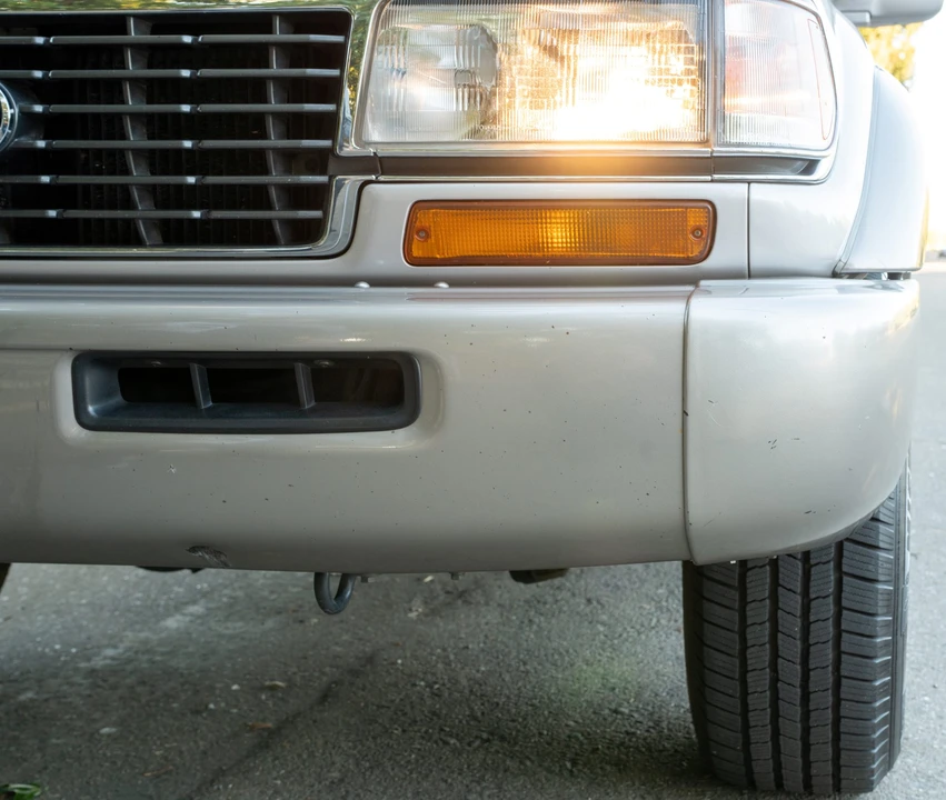 1997 Lexus LX 1st Gen - Image 23 of 31