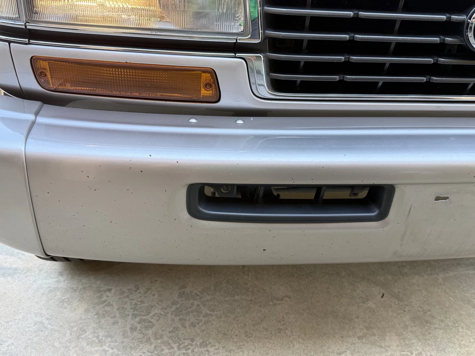 1997 Lexus LX 1st Gen - Image 21 of 31