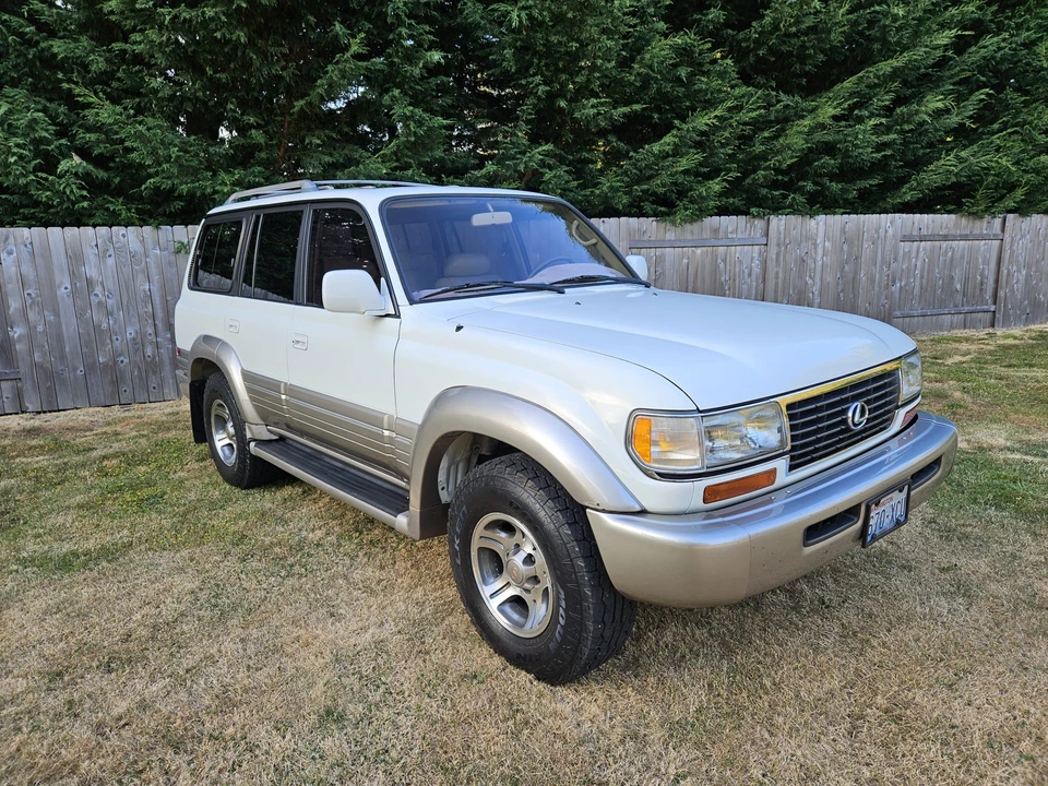 1997 Lexus LX 1st Gen - Image 6 of 31