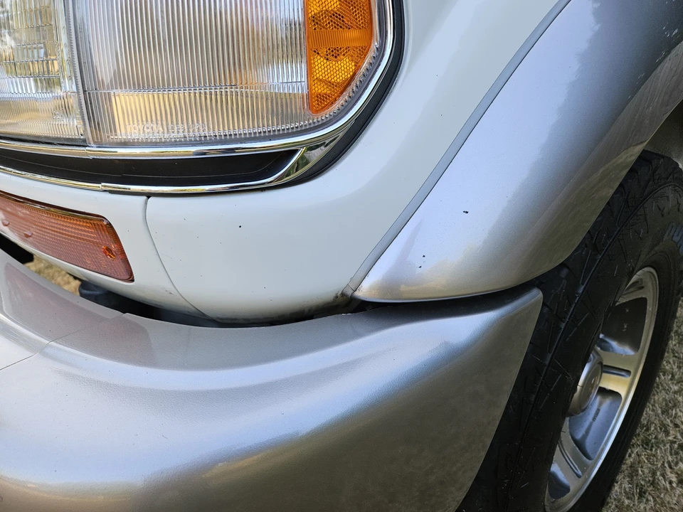 1997 Lexus LX 1st Gen - Image 19 of 31