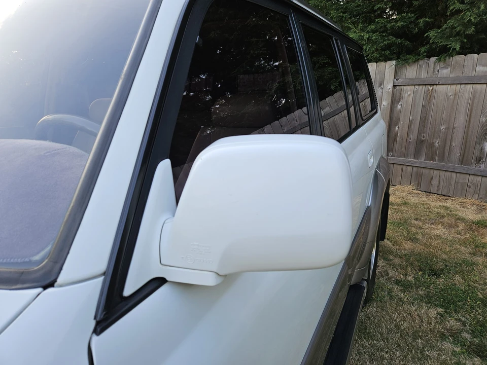 1997 Lexus LX 1st Gen - Image 22 of 31